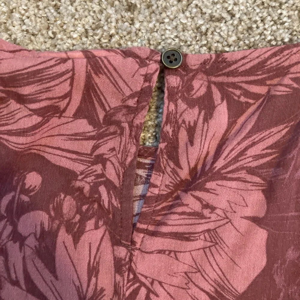 Patterned Top - Picture 4 of 4